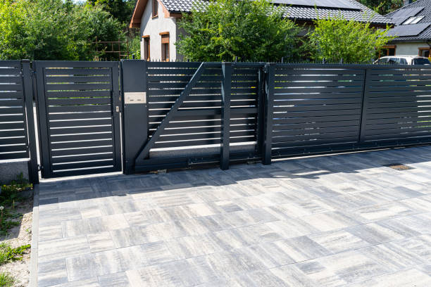 Best Driveway Paving Contractor  in Viroqua, WI